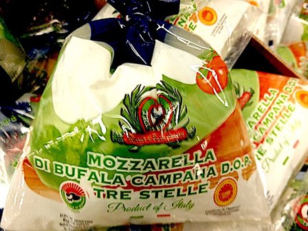 Mozzarella di bufala di campana DOP