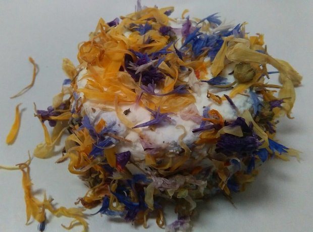 Chevre affiner au fleur