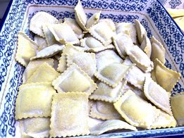 Ravioli ricotta, sinaasappel & honing